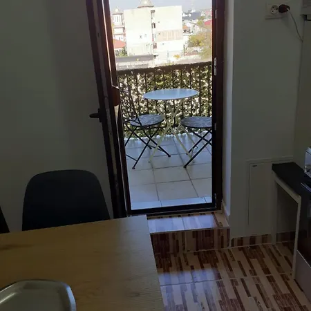 Promenada Mall Apartment4you Lejlighed Craiova